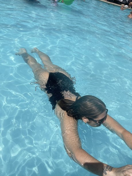 Foto di nudo di fuga di OnlyFans di Yupitst0xica