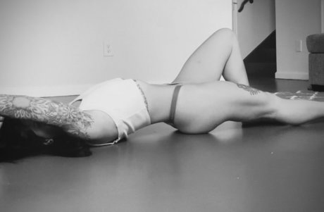 Foto di nudo di fuga di OnlyFans di Roni 