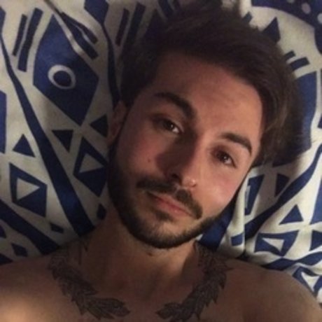Foto di nudo di fuga di OnlyFans di Lucas Wyatt