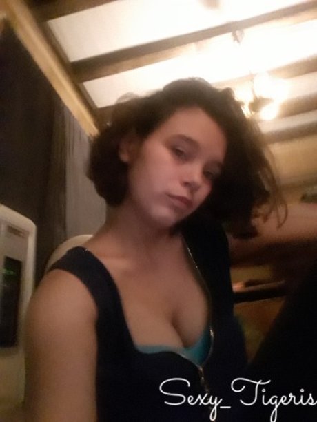 Foto di nudo di fuga di OnlyFans di Stigeris