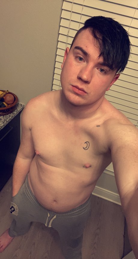 Foto di nudo di fuga di OnlyFans di Roman Jackson