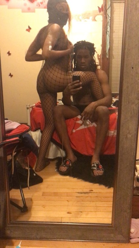 Foto di nudo di fuga di OnlyFans di Savager3dd