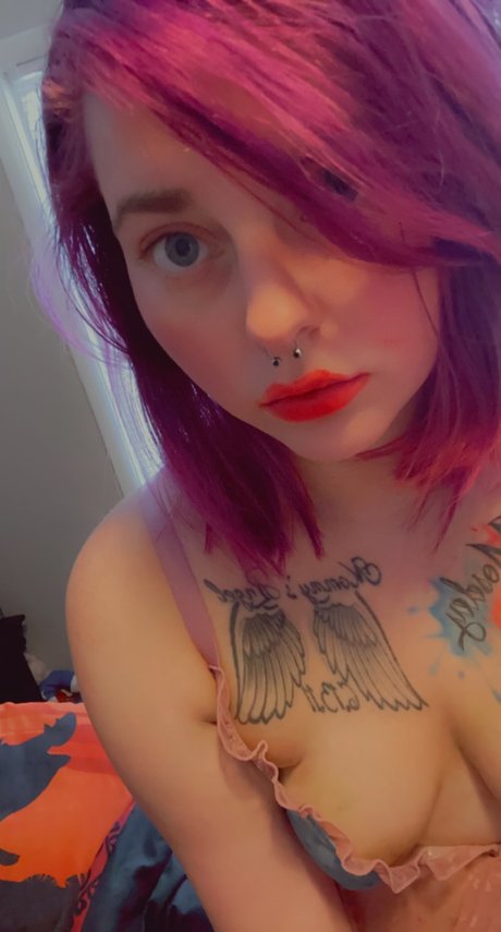 Foto di nudo di fuga di OnlyFans di Savage Kitty