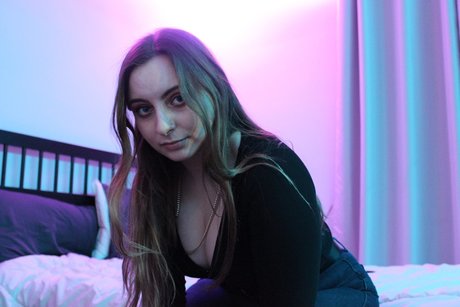 Foto di nudo di fuga di OnlyFans di Sausha Solice