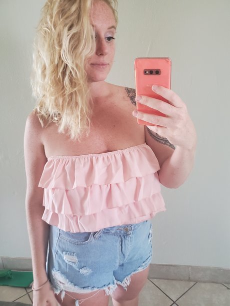 Foto di nudo di fuga di OnlyFans di Rebecca Sue