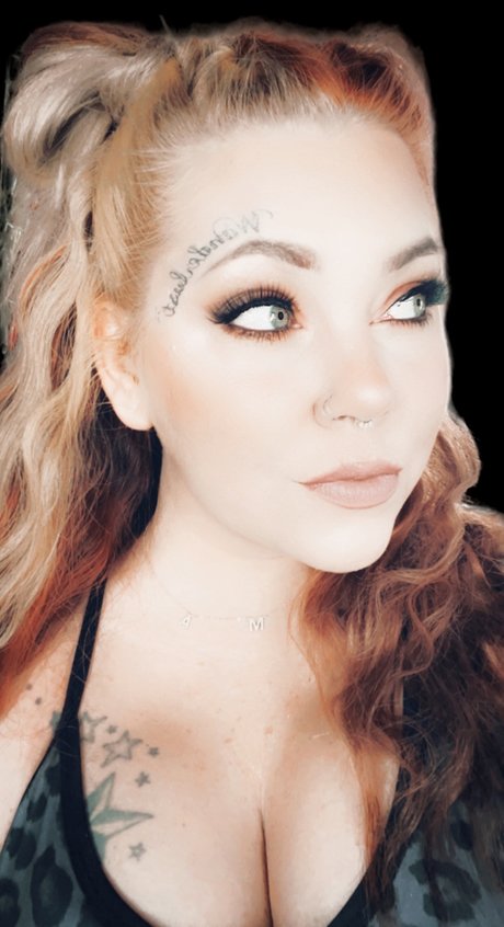 Foto di nudo di fuga di OnlyFans di Priss