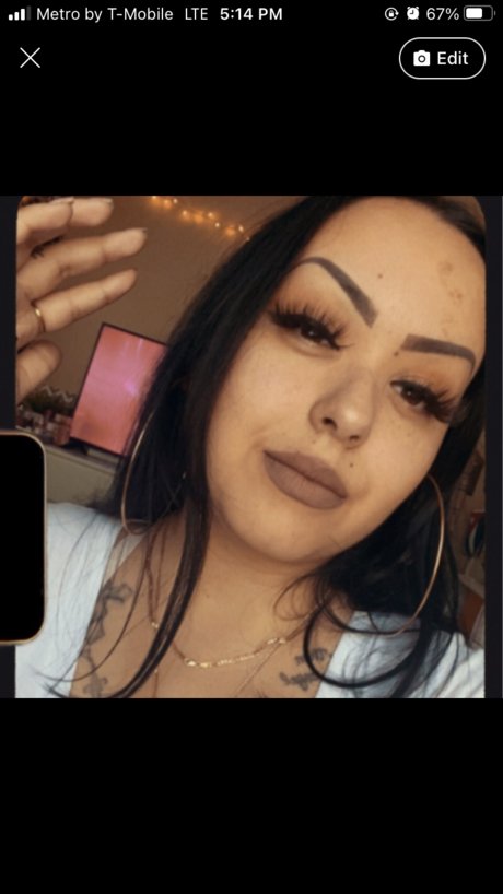 Foto di nudo di fuga di OnlyFans di Nonii