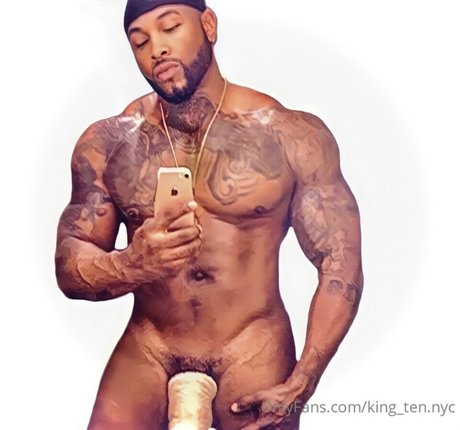 Foto di nudo di fuga di OnlyFans di Ten