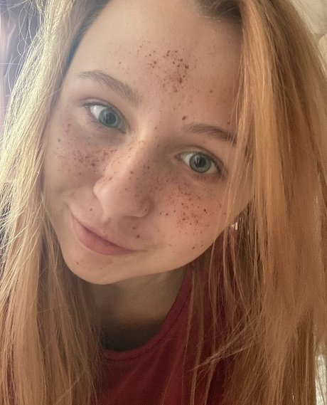 Foto di nudo di fuga di OnlyFans di Alice