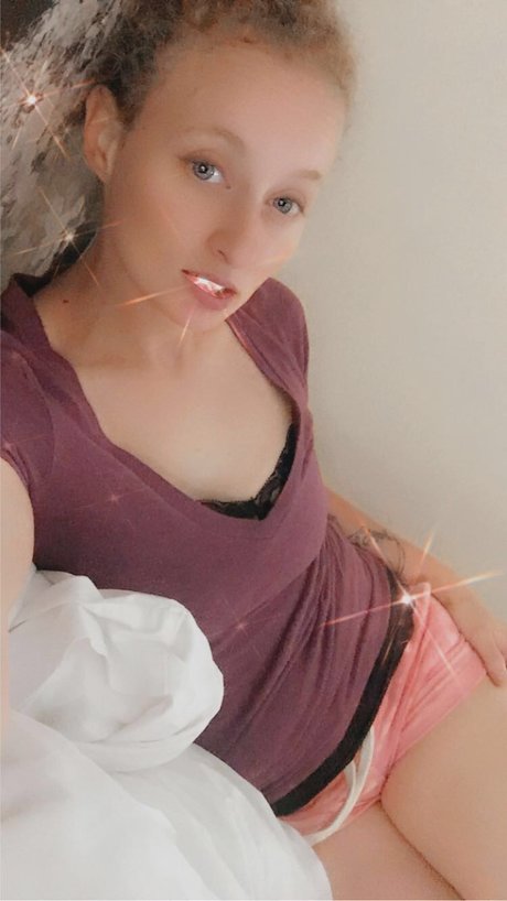 Foto di nudo di fuga di OnlyFans di Alishia Gibson