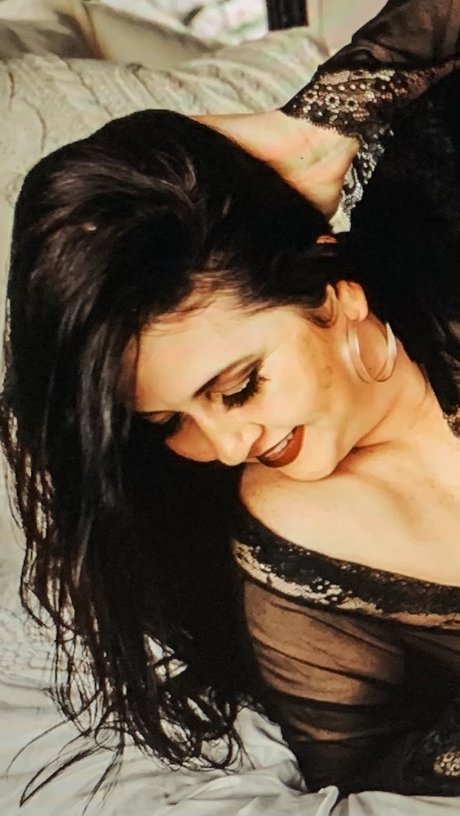 Foto di nudo di fuga di OnlyFans di Jadewest
