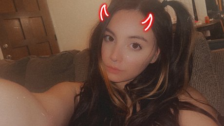 Foto di nudo di fuga di OnlyFans di Mickie