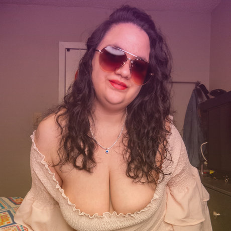 Foto di nudo di fuga di OnlyFans di Thicczafira