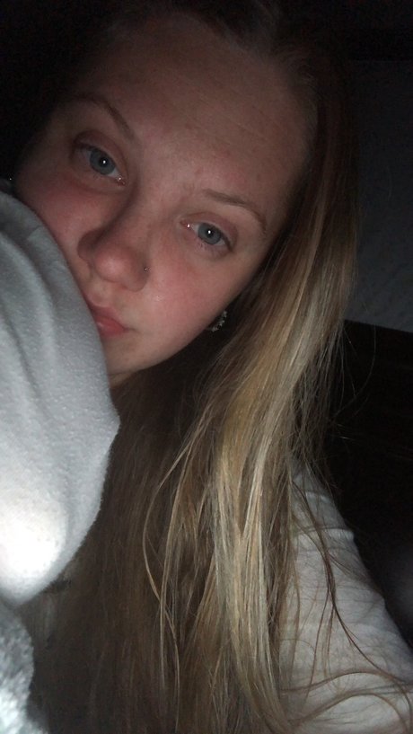 Foto di nudo di fuga di OnlyFans di Megan