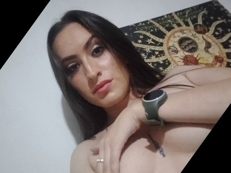 Foto di nudo di fuga di OnlyFans di Teresa