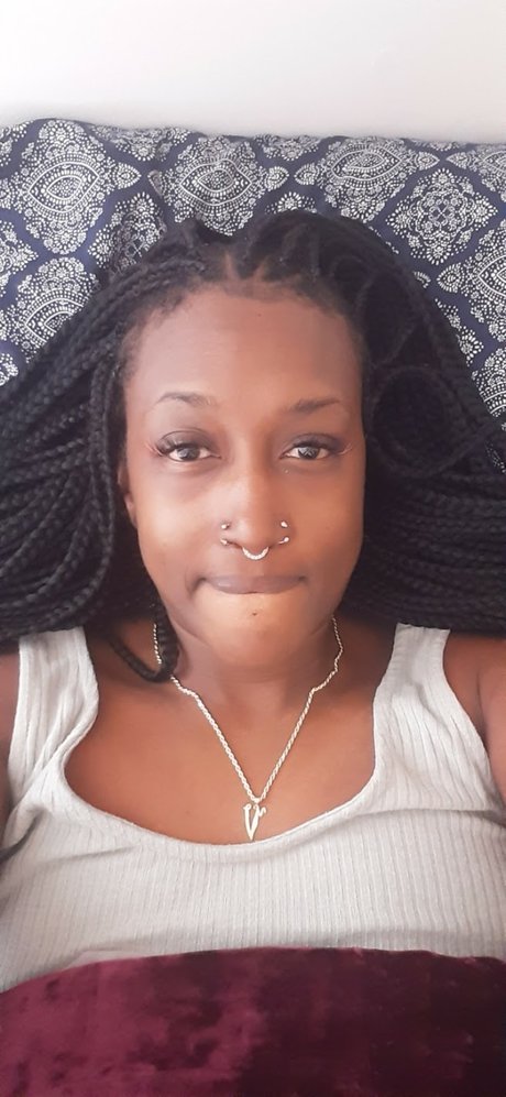 Foto di nudo di fuga di OnlyFans di Funquita Skeelow