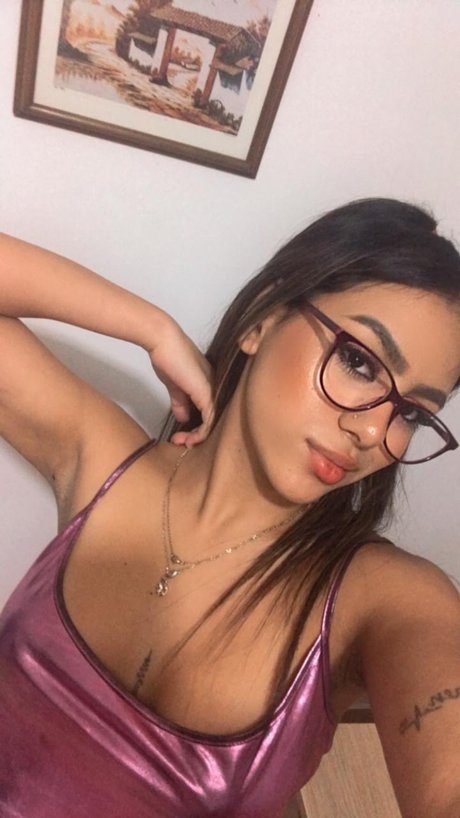 Foto di nudo di fuga di OnlyFans di Jessixxx