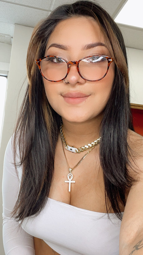 Foto di nudo di fuga di OnlyFans di Yami