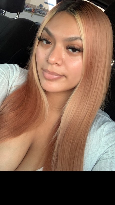 Foto di nudo di fuga di OnlyFans di Lexi