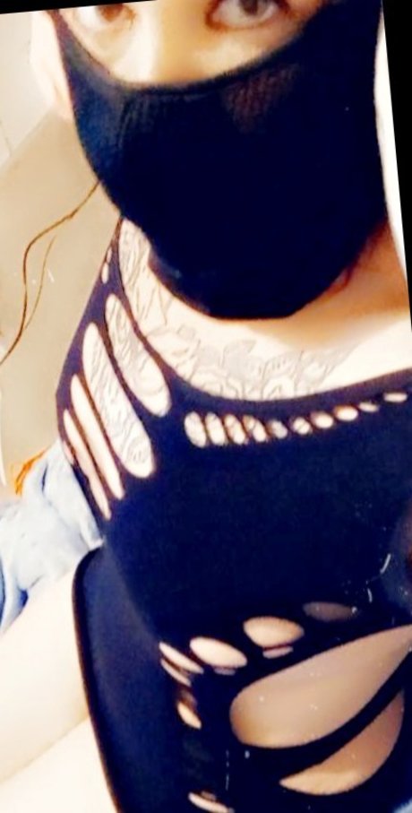 Foto di nudo di fuga di OnlyFans di Thamaskdoll