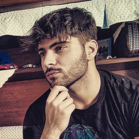 Foto di nudo di fuga di OnlyFans di Enrico Buetto