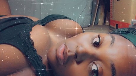 Foto di nudo di fuga di OnlyFans di Thashedevil666