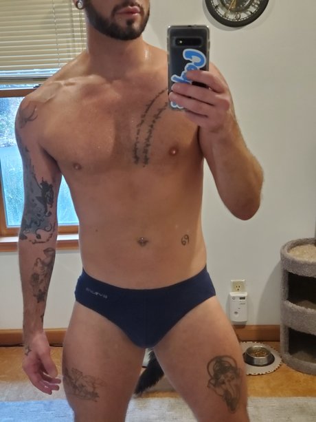 Foto di nudo di fuga di OnlyFans di Adam Jackson