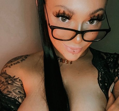 Foto di nudo di fuga di OnlyFans di Tat Brat