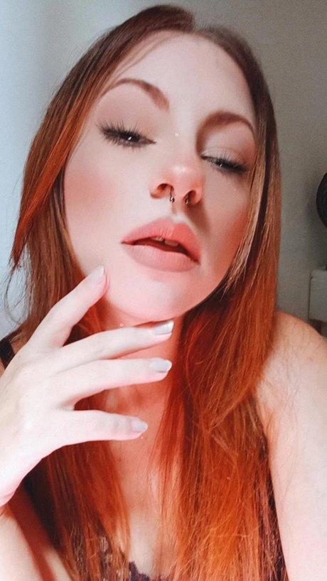 Foto di nudo di fuga di OnlyFans di Venus