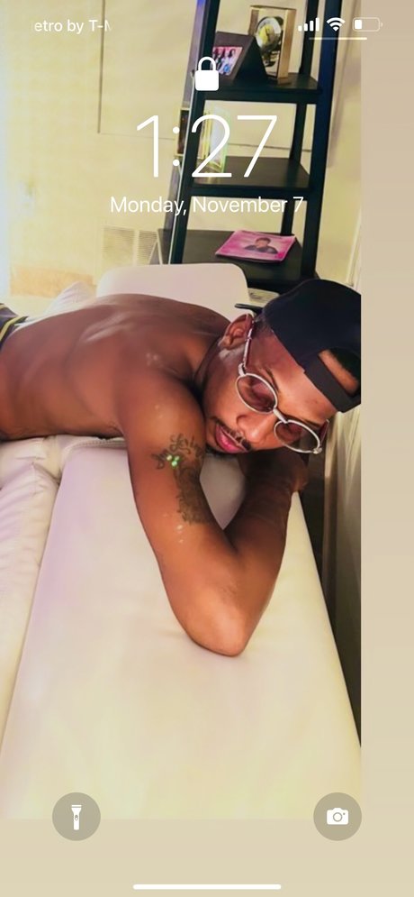 Foto di nudo di fuga di OnlyFans di Tayyontop