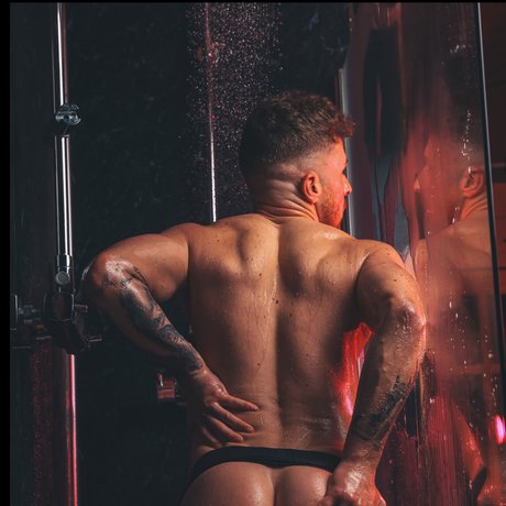 Foto di nudo di fuga di OnlyFans di   Ampamp   