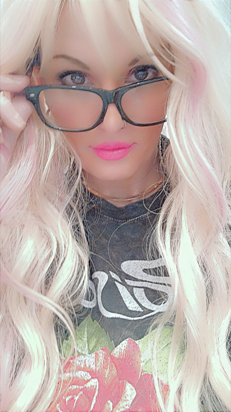 Foto di nudo di fuga di OnlyFans di Nonchalante