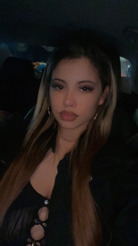 Foto di nudo di fuga di OnlyFans di Miamialeah