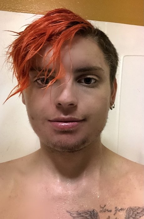 Foto di nudo di fuga di OnlyFans di Mason D