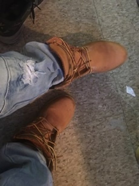 Foto di nudo di fuga di OnlyFans di Leekchase14