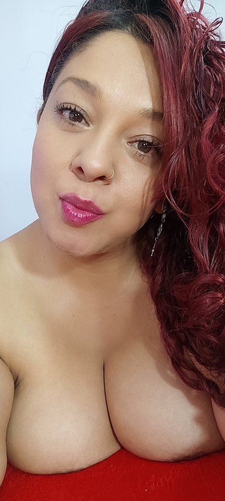 Foto di nudo di fuga di OnlyFans di Kimi