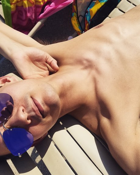 Foto di nudo di fuga di OnlyFans di Lean Supreme