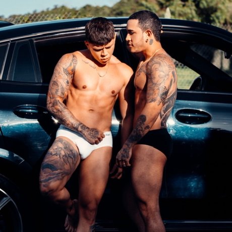 Foto di nudo di fuga di OnlyFans di Zacandmarcos