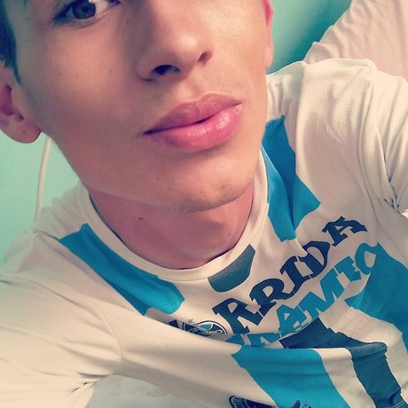 Foto di nudo di fuga di OnlyFans di Felipe Fernandes