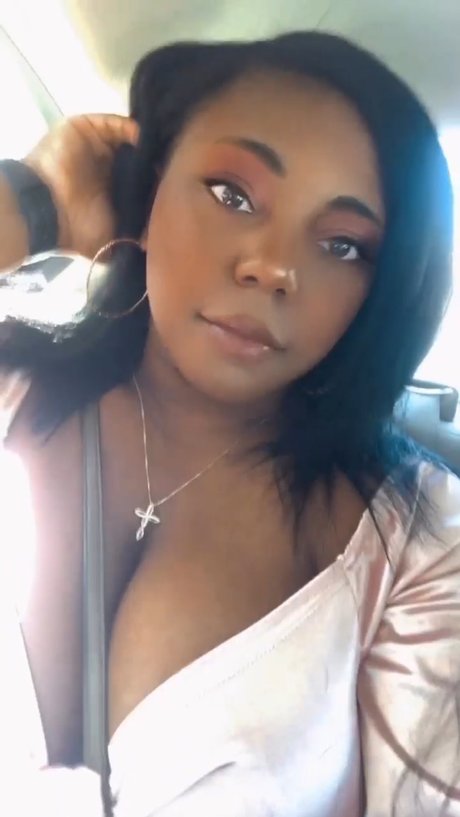 Foto di nudo di fuga di OnlyFans di Renee Rose