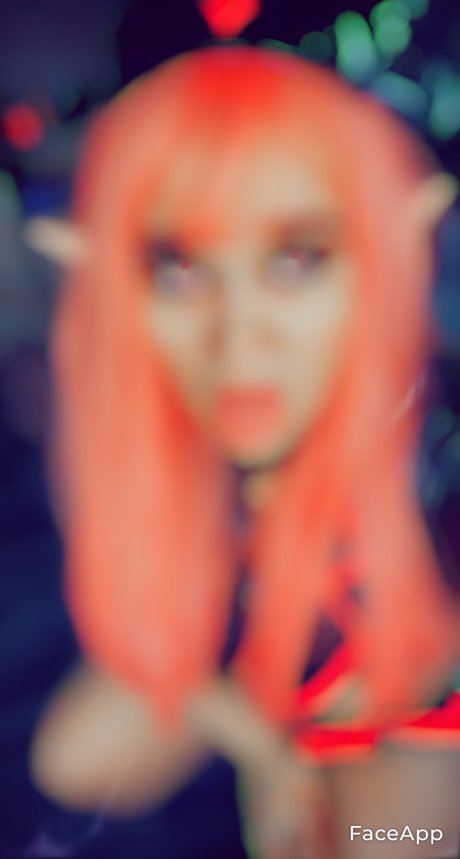 Foto di nudo di fuga di OnlyFans di Trolote Cosplay