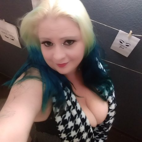 Foto di nudo di fuga di OnlyFans di Submissive Princess Xo