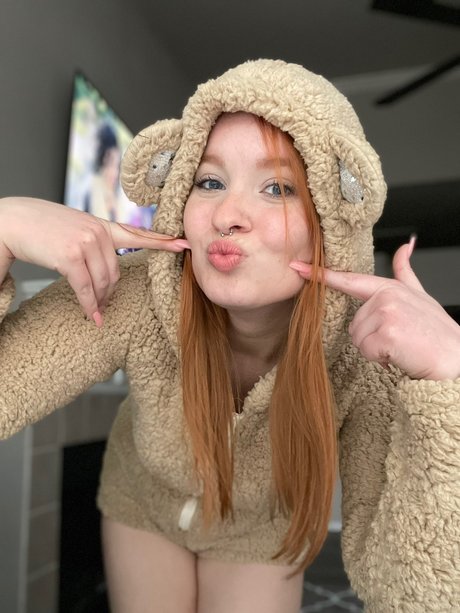 Foto di nudo di fuga di OnlyFans di Sunny Elaine 
