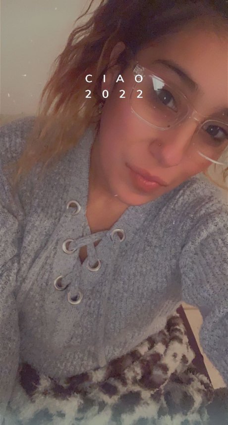 Foto di nudo di fuga di OnlyFans di Suggatittz