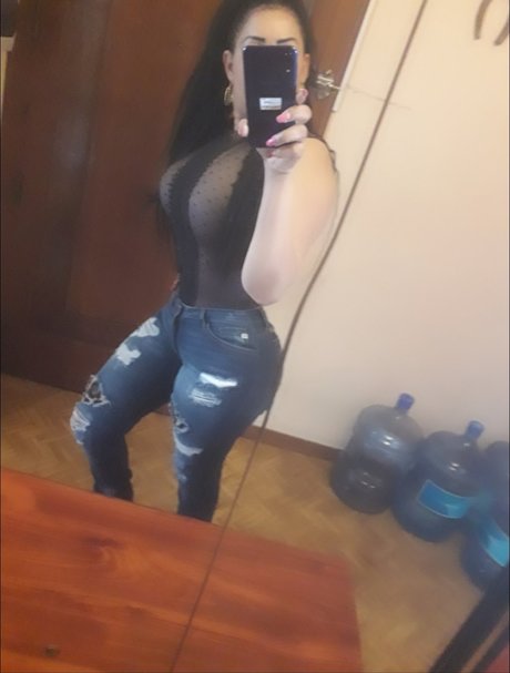Foto di nudo di fuga di OnlyFans di Tu Dominicana Mala