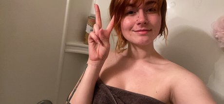 Foto di nudo di fuga di OnlyFans di Cass