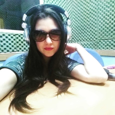 Foto di nudo di fuga di OnlyFans di Yeiza Music