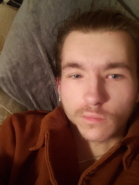 Foto di nudo di fuga di OnlyFans di Eo