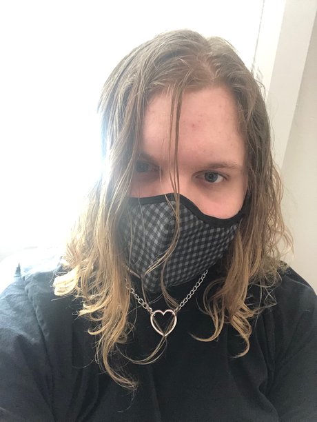 Foto di nudo di fuga di OnlyFans di Zim
