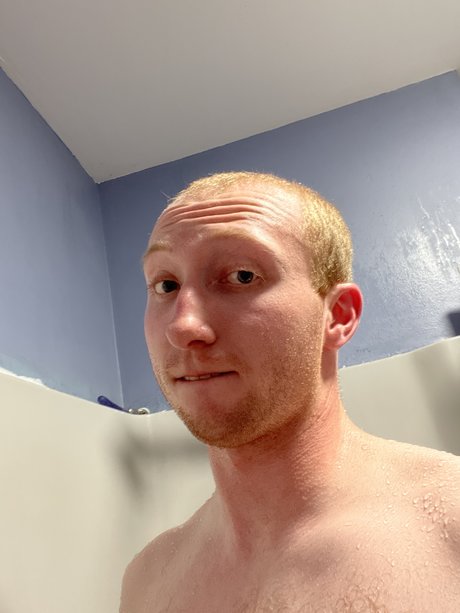 Foto di nudo di fuga di OnlyFans di Zeus
